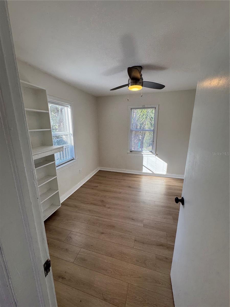 Image 55 of 64 For 221 Hale Avenue