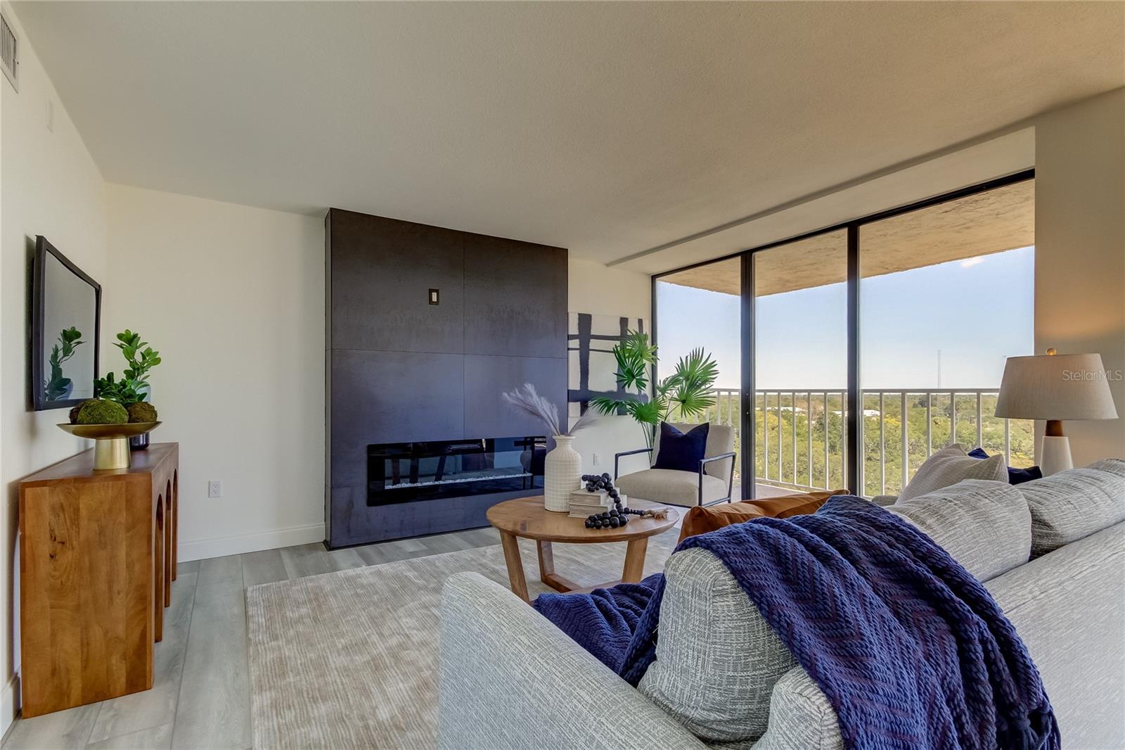 Image 39 of 72 For 500 Osceola Avenue H