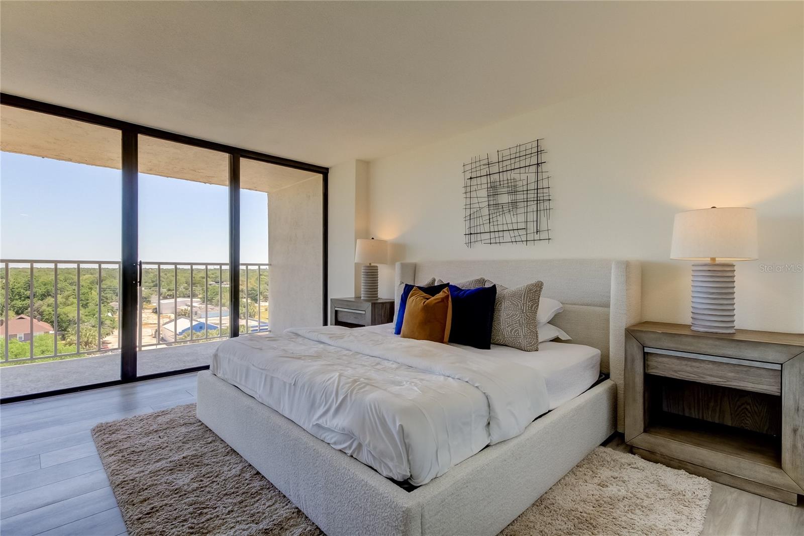 Image 45 of 72 For 500 Osceola Avenue H