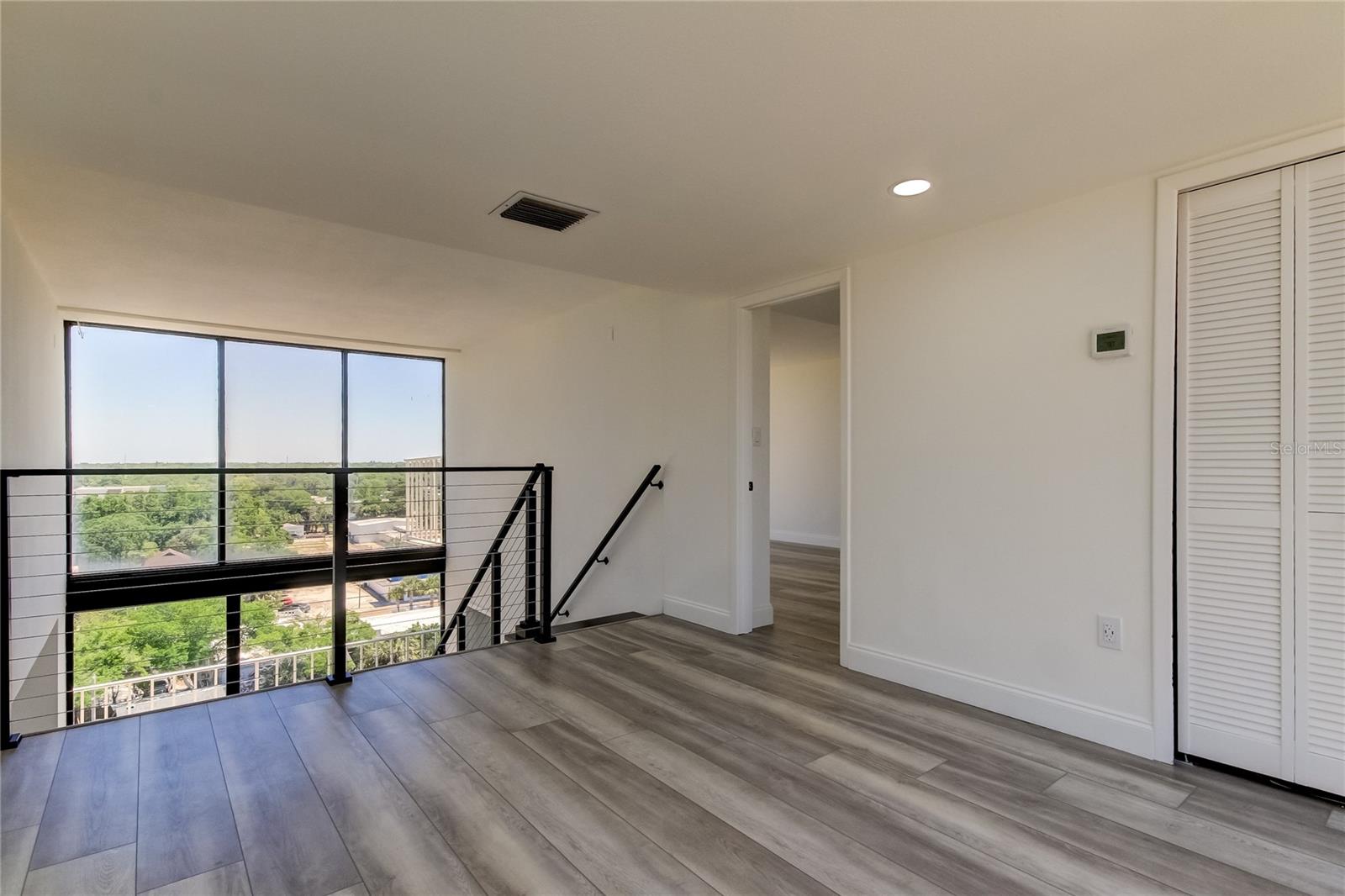 Image 60 of 72 For 500 Osceola Avenue H