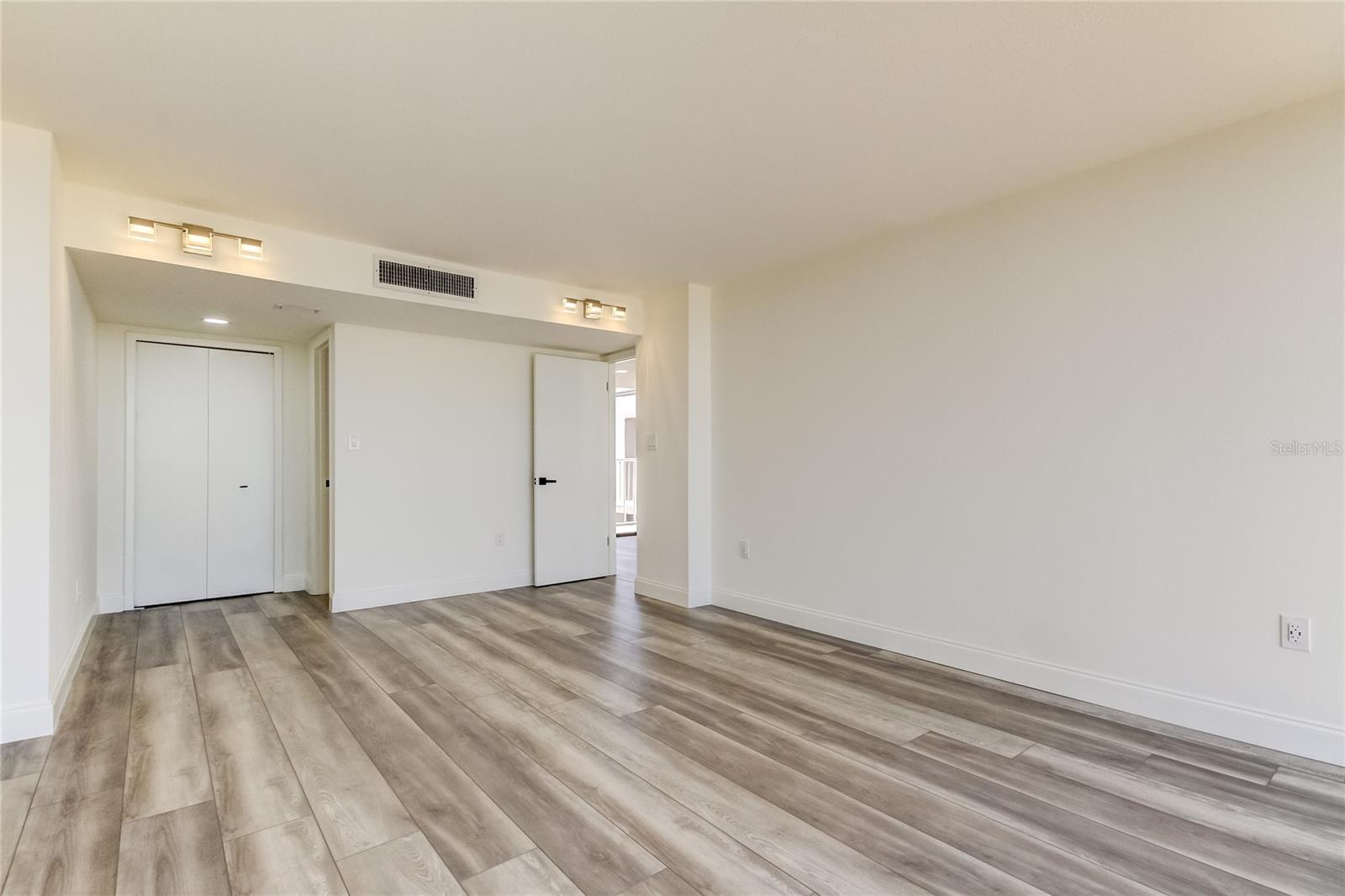 Image 68 of 72 For 500 Osceola Avenue H