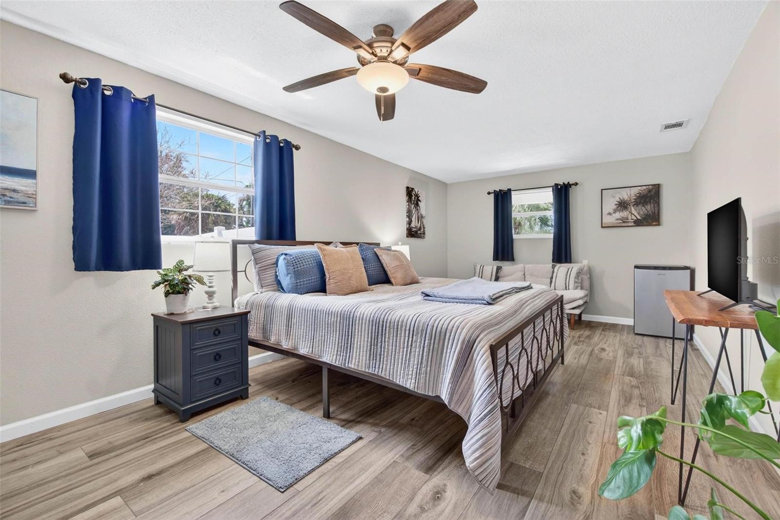 Image 15 of 30 For 5900 Bayou Grande Boulevard Ne