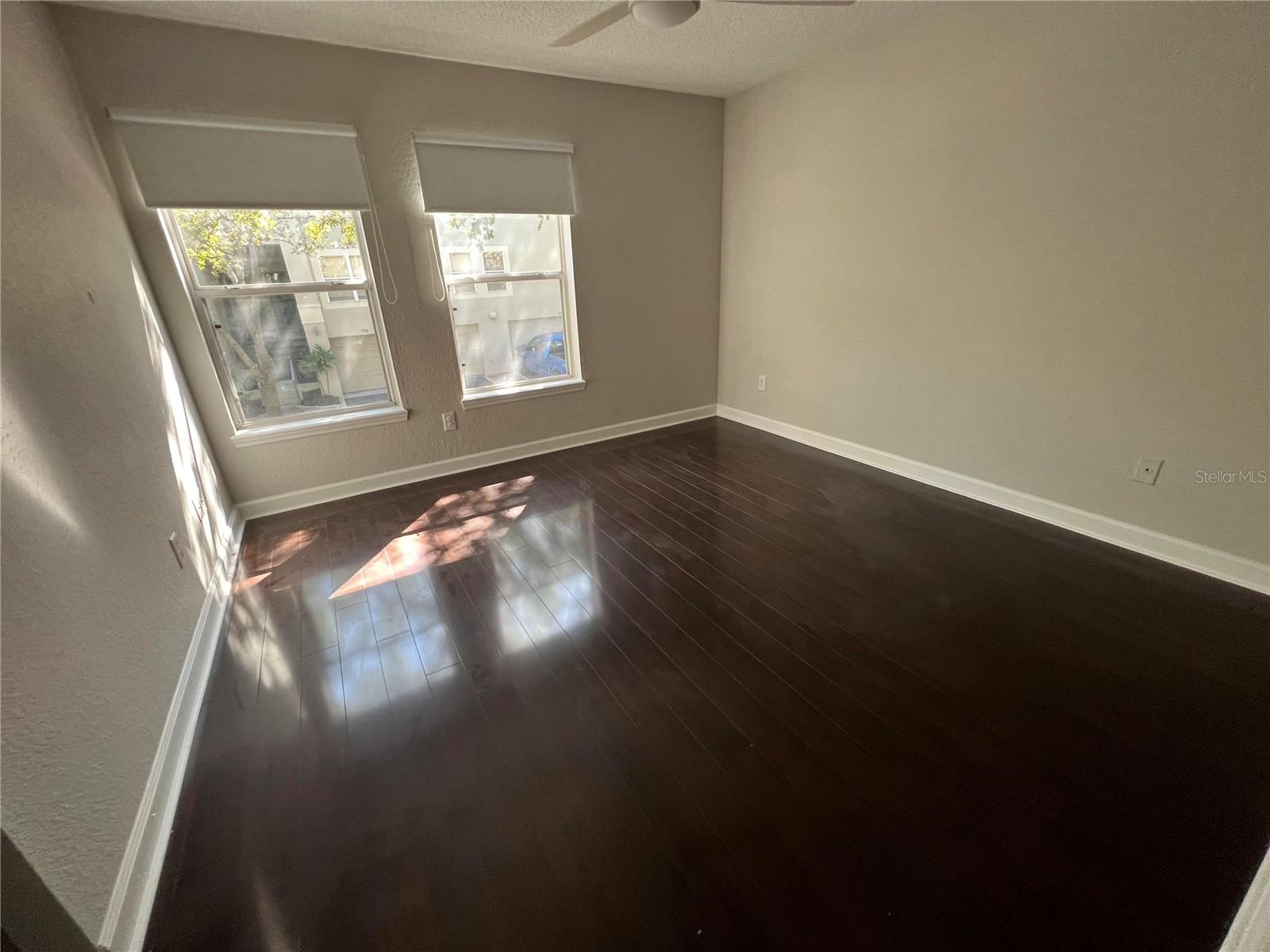 Image 11 of 27 For 717 Mainsail Drive