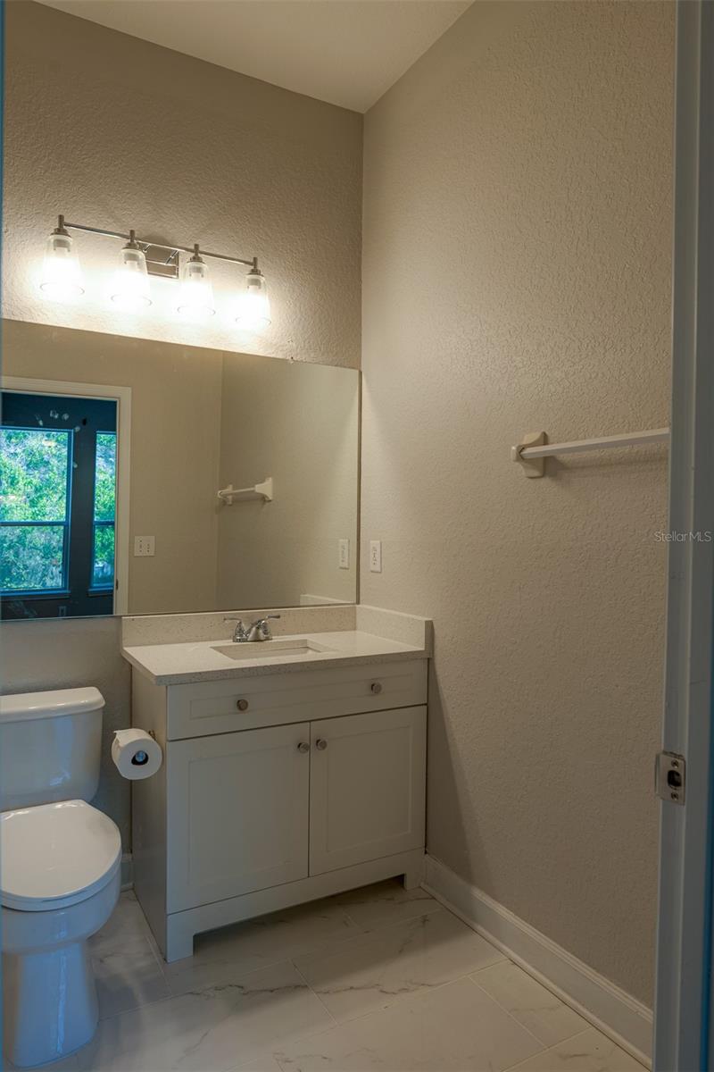 Image 15 of 27 For 717 Mainsail Drive