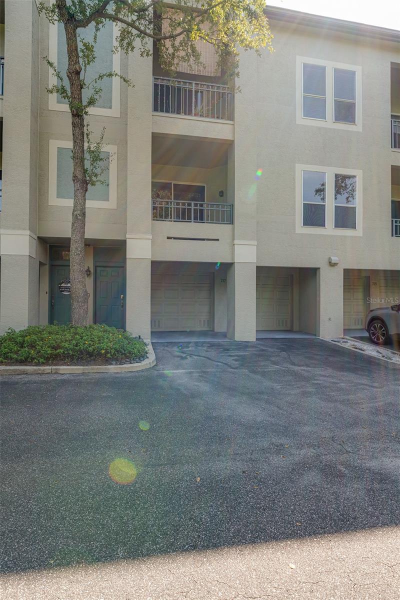 Image 24 of 27 For 717 Mainsail Drive