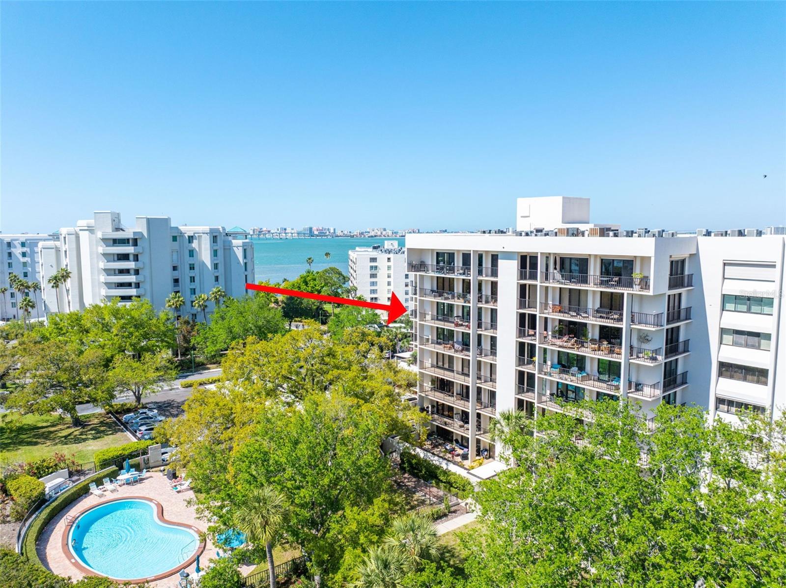 Image 2 of 31 For 150 Belleview Boulevard 601