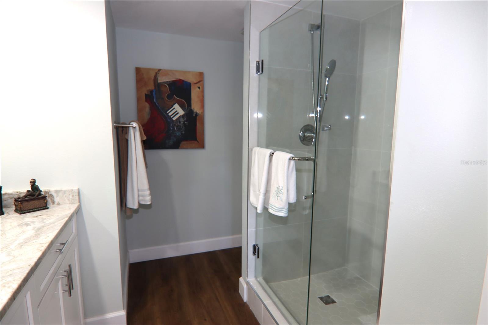 Image 23 of 31 For 150 Belleview Boulevard 601