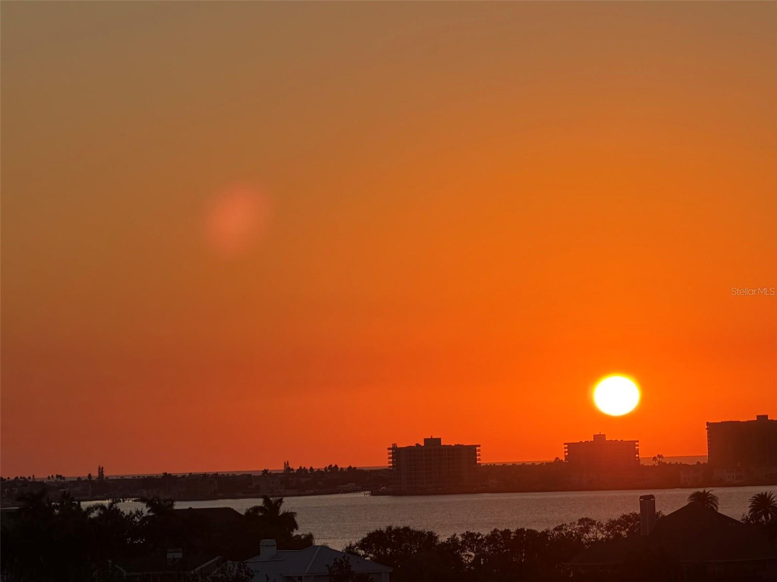 Image 27 of 31 For 150 Belleview Boulevard 601