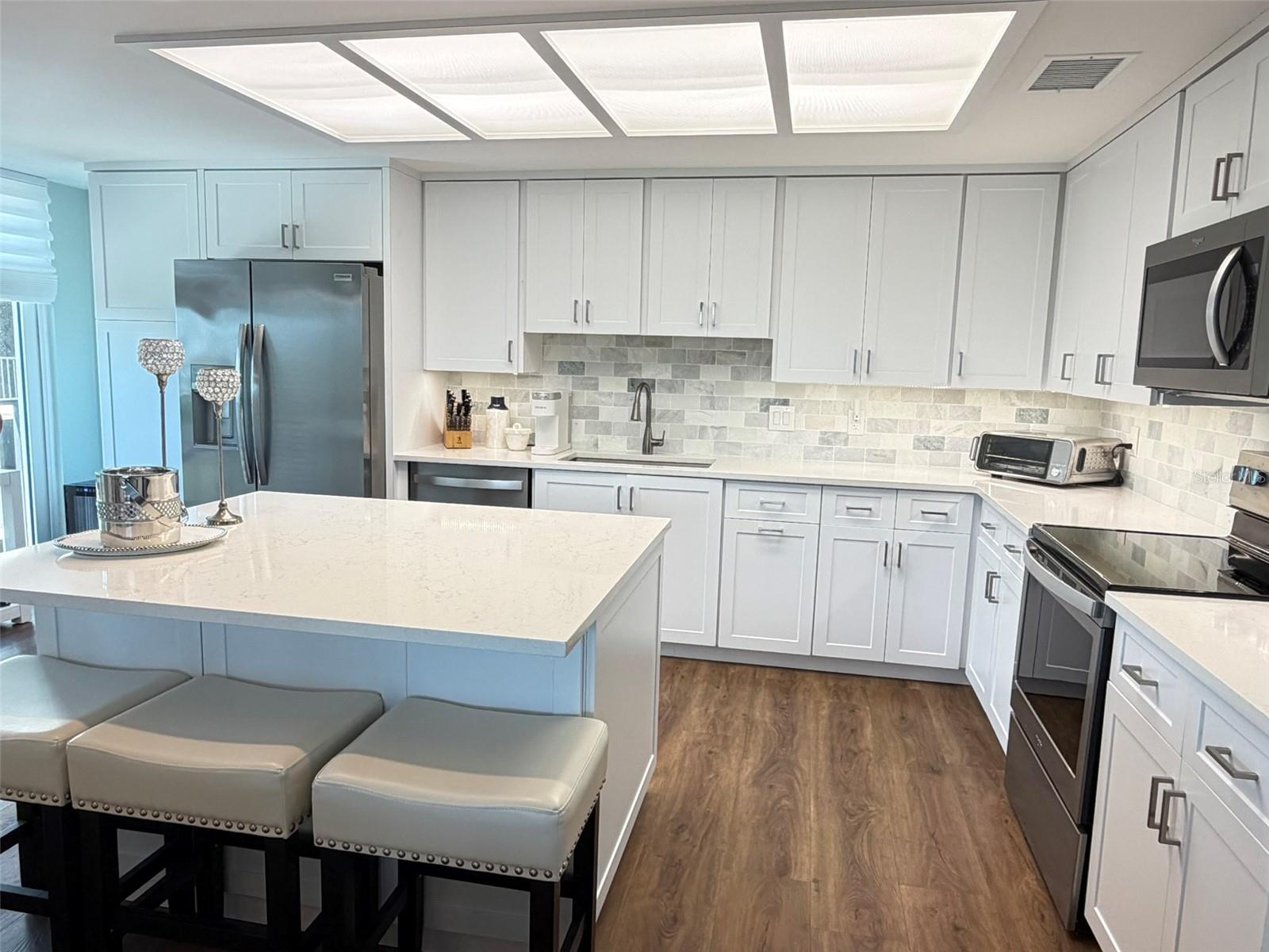 Image 6 of 31 For 150 Belleview Boulevard 601