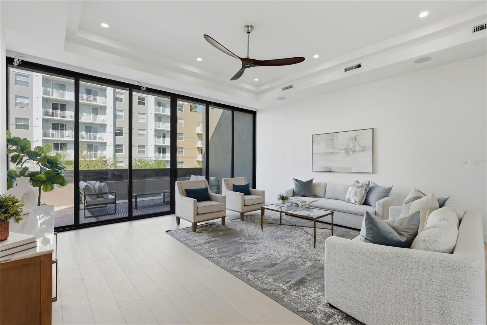 Listing photo id 1 for 321 2nd Street N