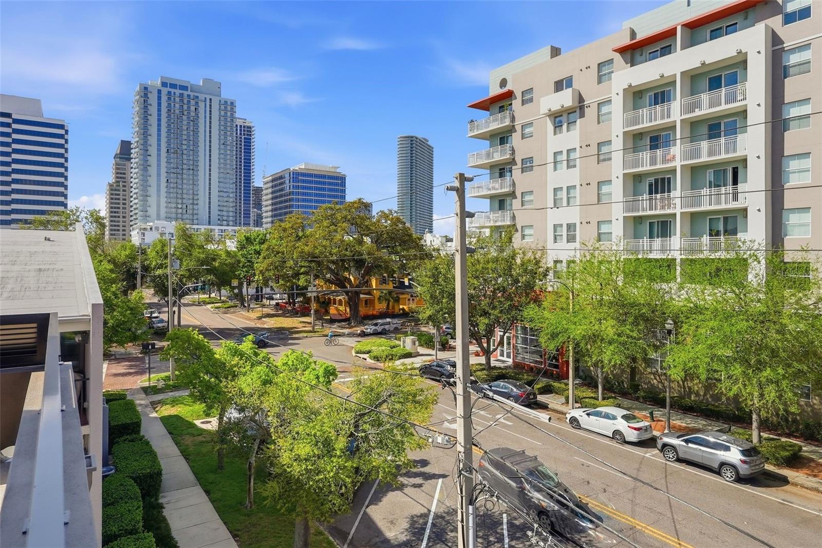 Listing photo id 47 for 321 2nd Street N