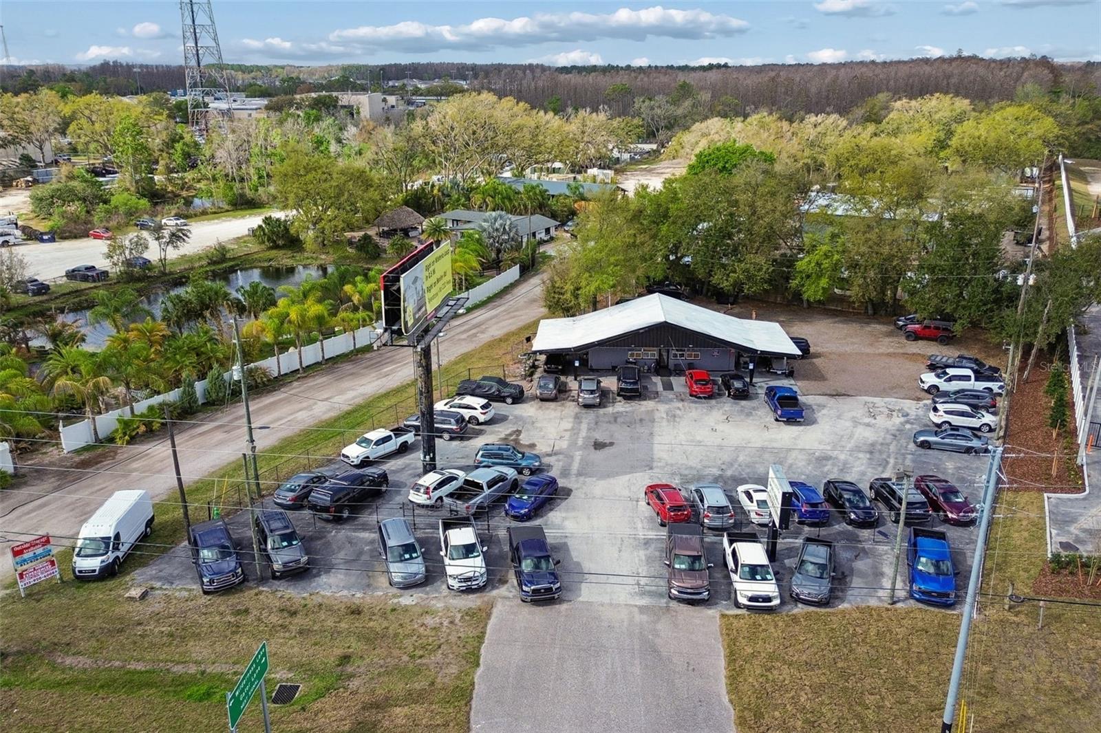 Image 18 of 39 For 7411 Land O Lakes Boulevard