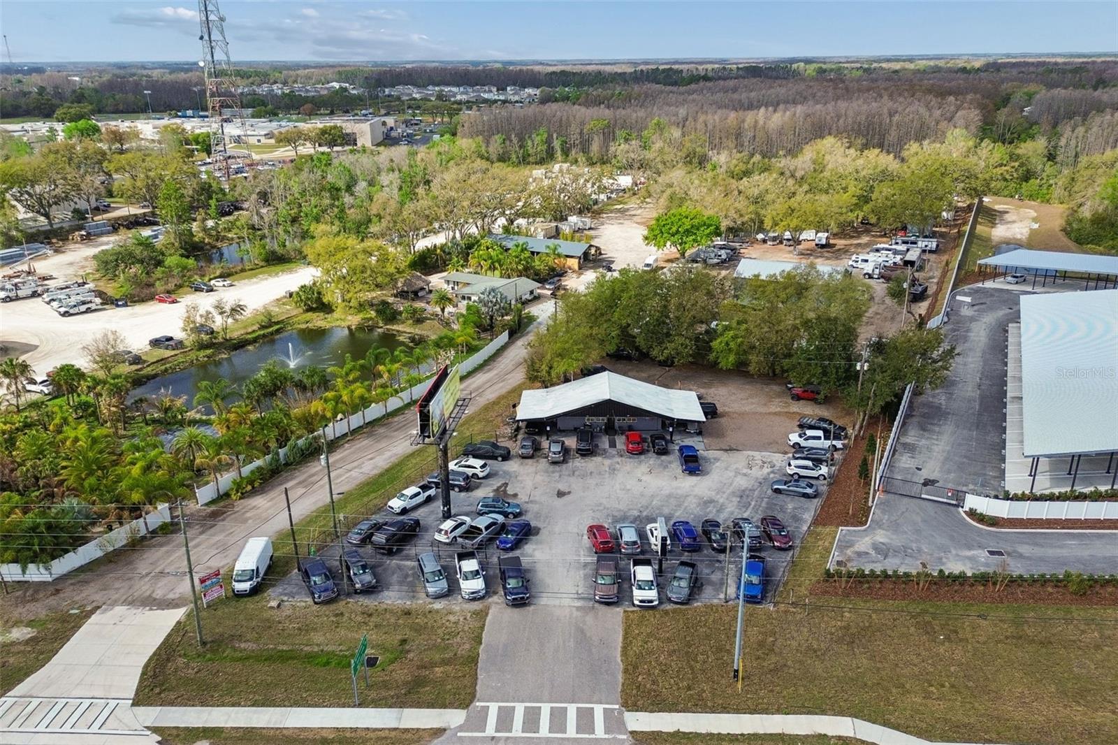 Image 20 of 39 For 7411 Land O Lakes Boulevard