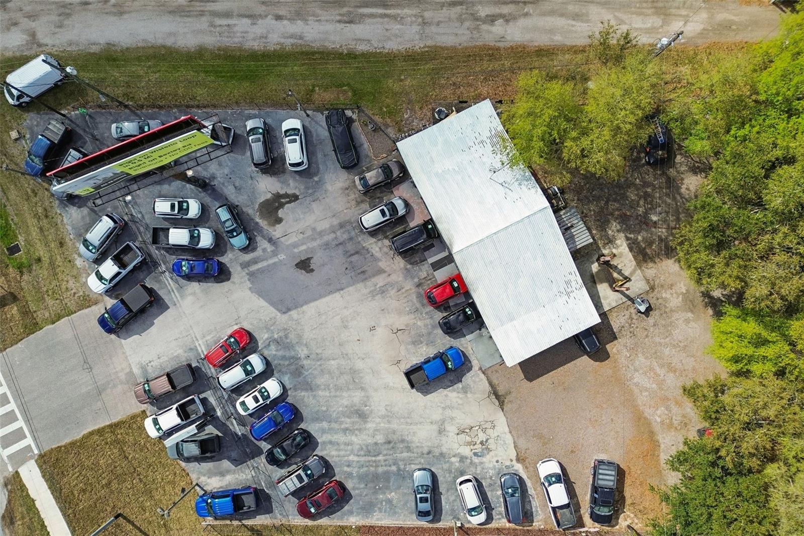 Image 26 of 39 For 7411 Land O Lakes Boulevard