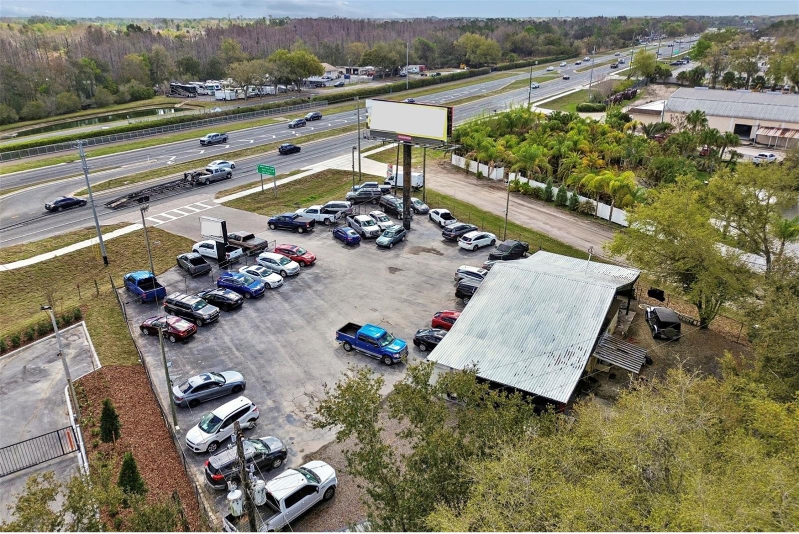 Image 6 of 39 For 7411 Land O Lakes Boulevard