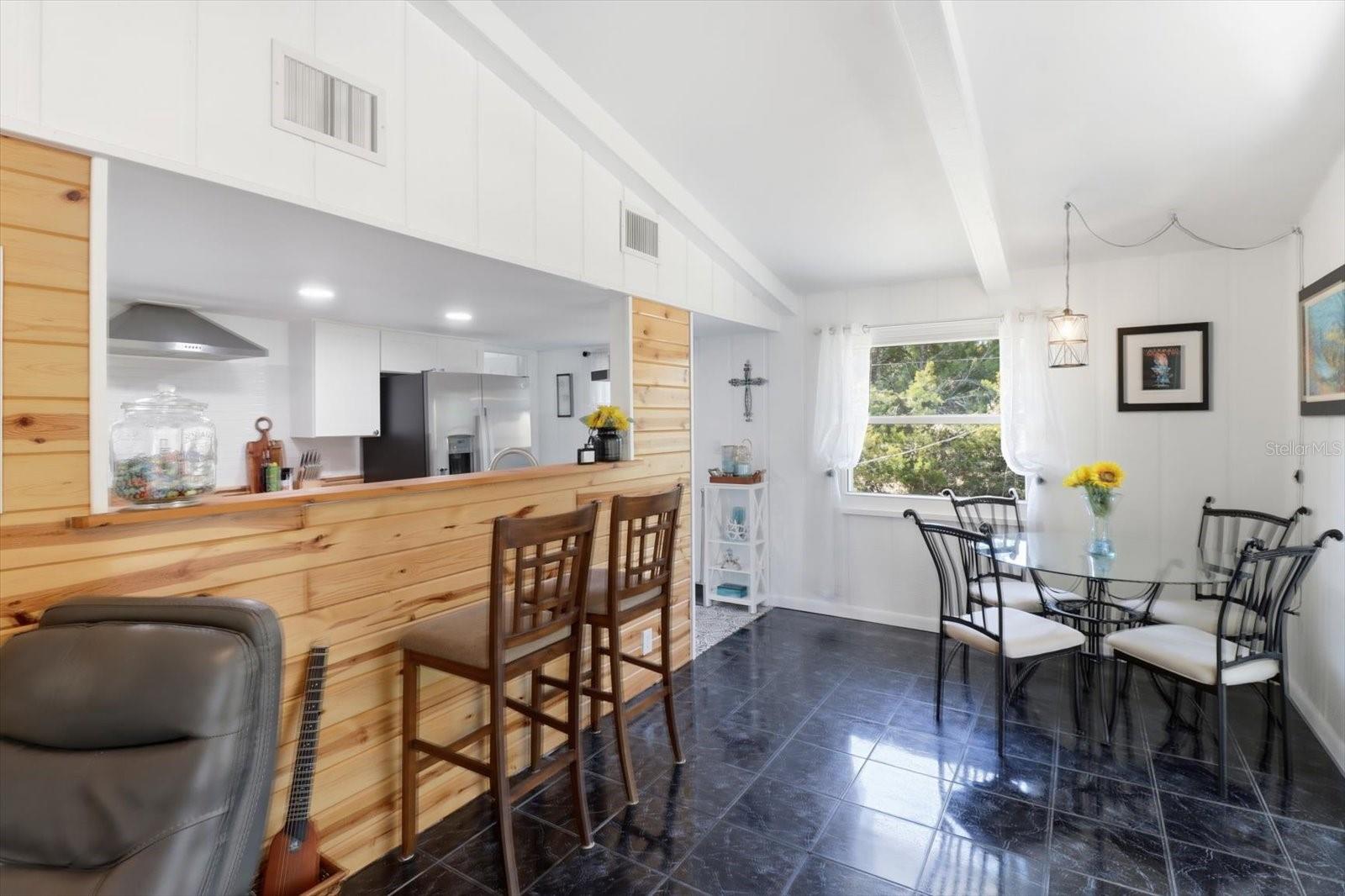 Image 14 of 52 For 6785 7 Rivers Drive