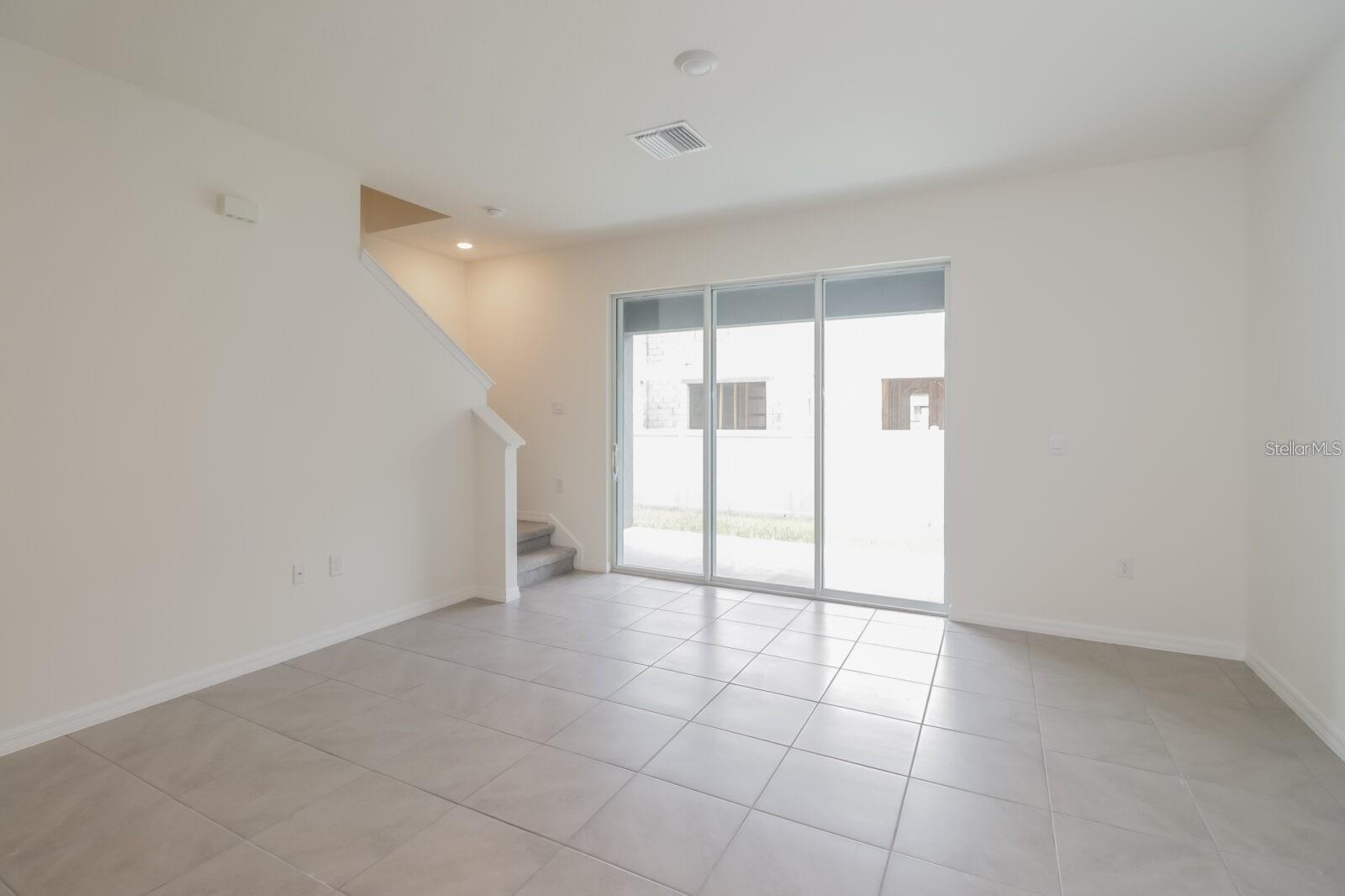 Image 4 of 6 For 2893 Peony Prairie Lane