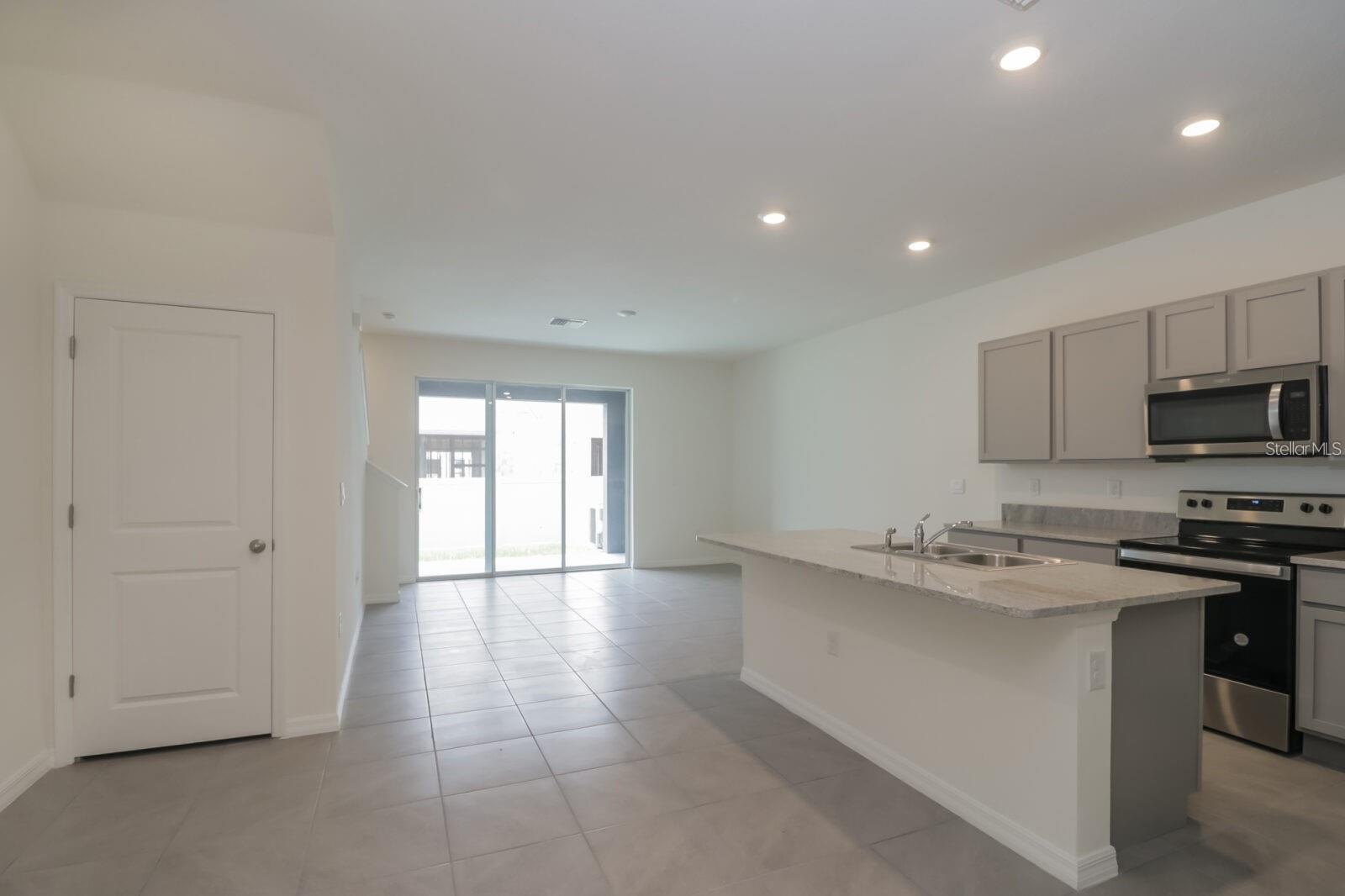 Image 5 of 6 For 2893 Peony Prairie Lane