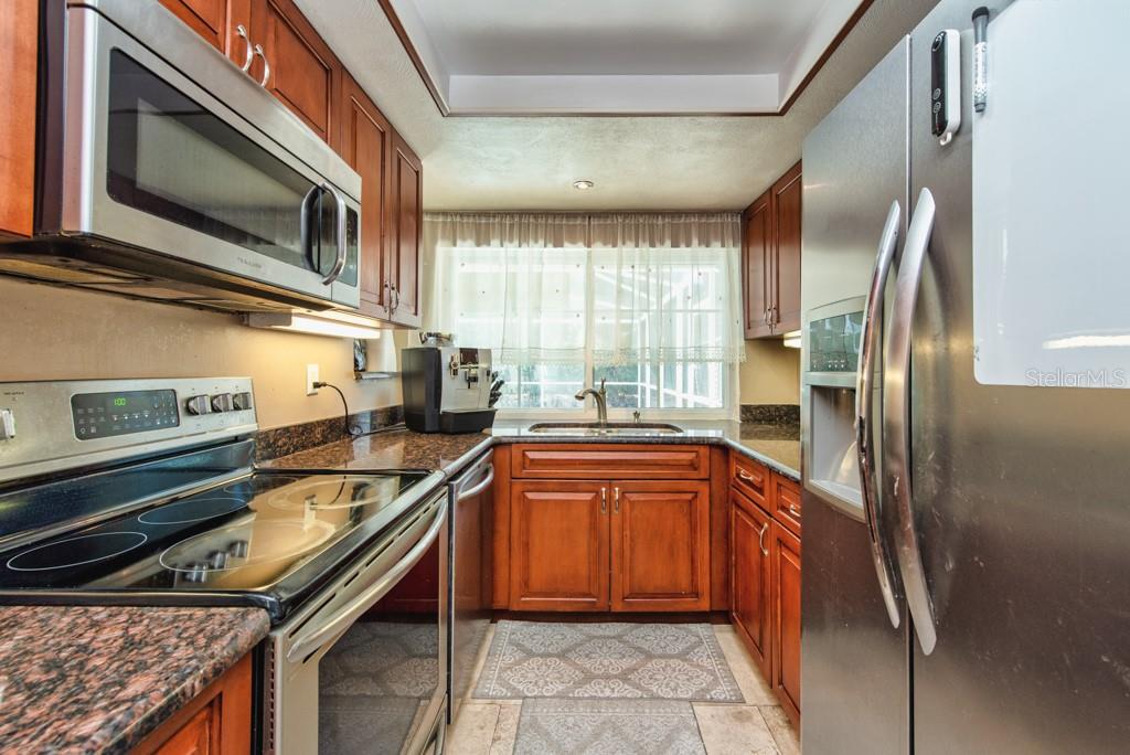 Image 11 of 39 For 7130 Isle Drive