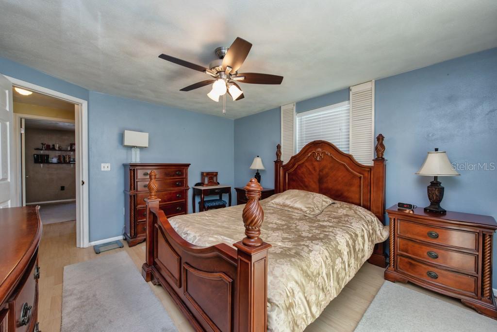 Image 14 of 39 For 7130 Isle Drive