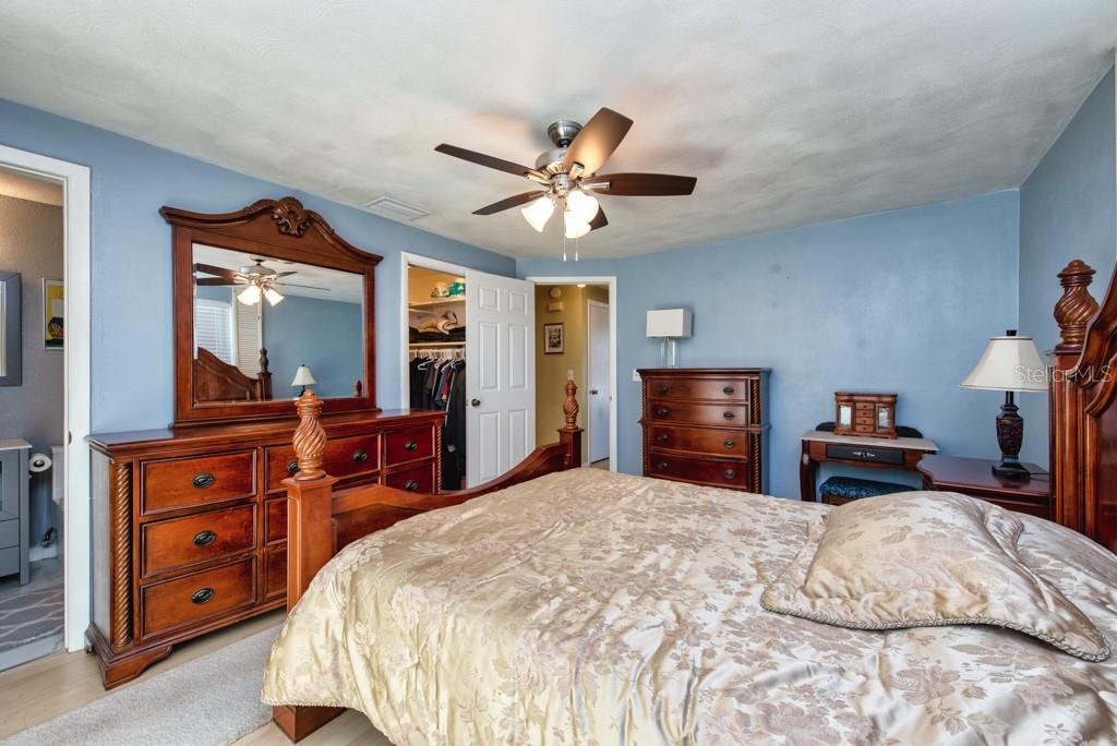 Image 15 of 39 For 7130 Isle Drive