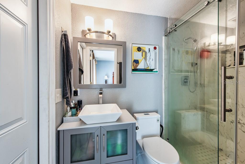 Image 16 of 39 For 7130 Isle Drive