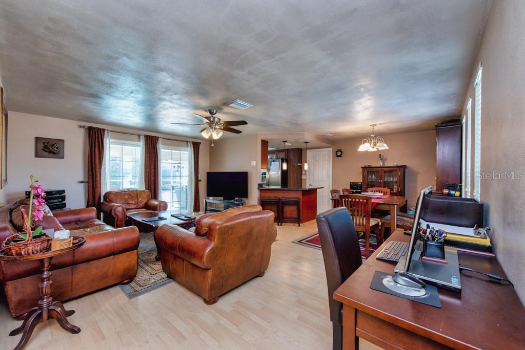 Image 5 of 39 For 7130 Isle Drive