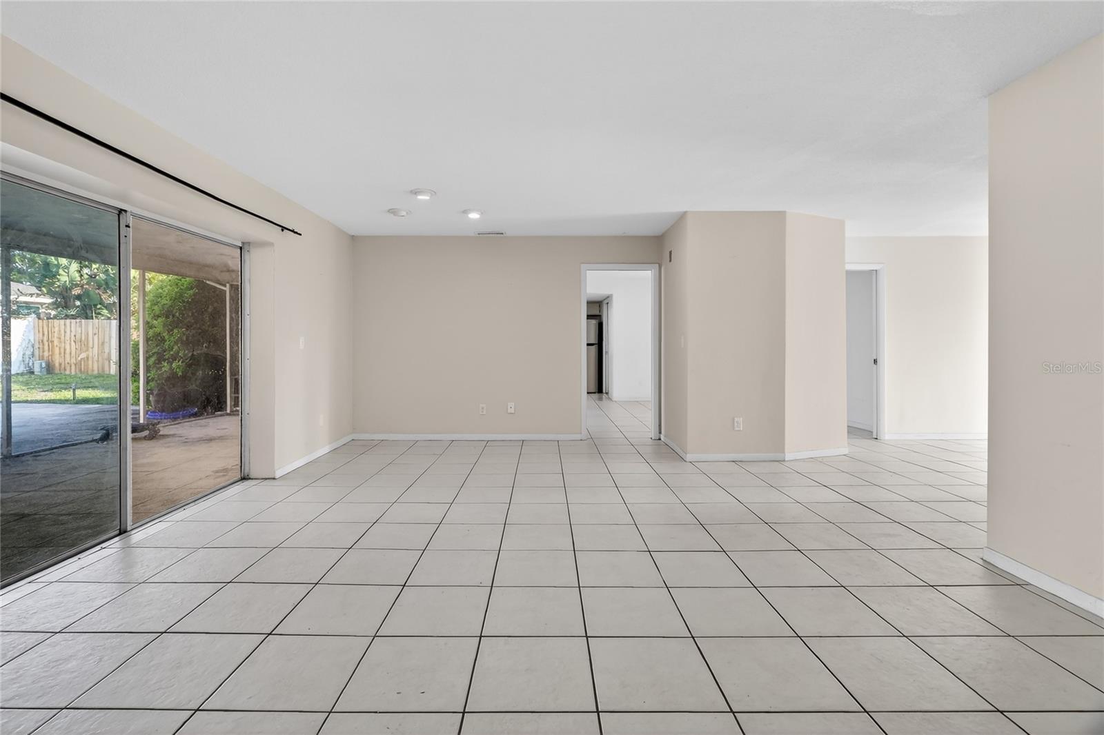 Image 16 of 56 For 1301 Alameda Avenue