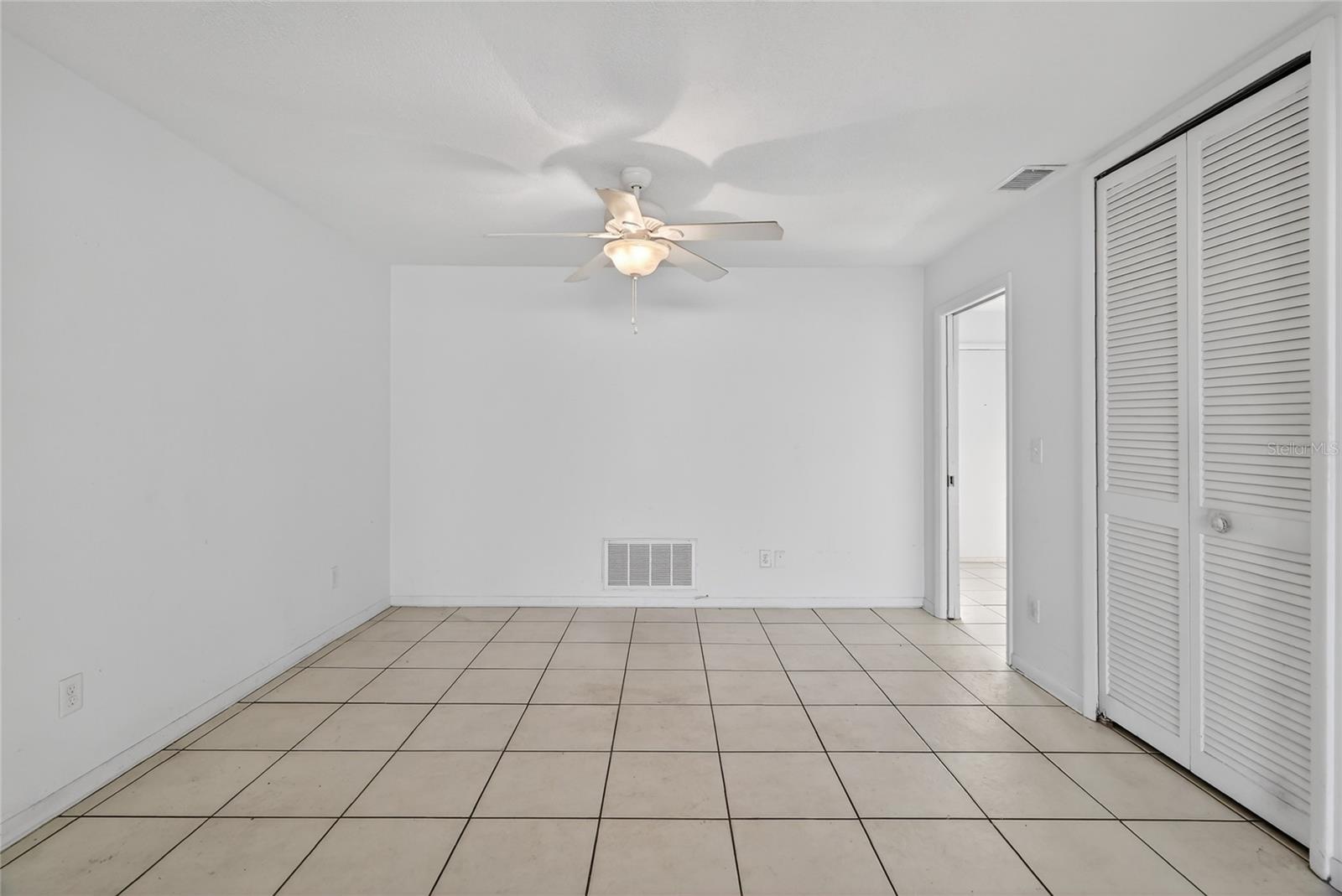 Image 19 of 56 For 1301 Alameda Avenue