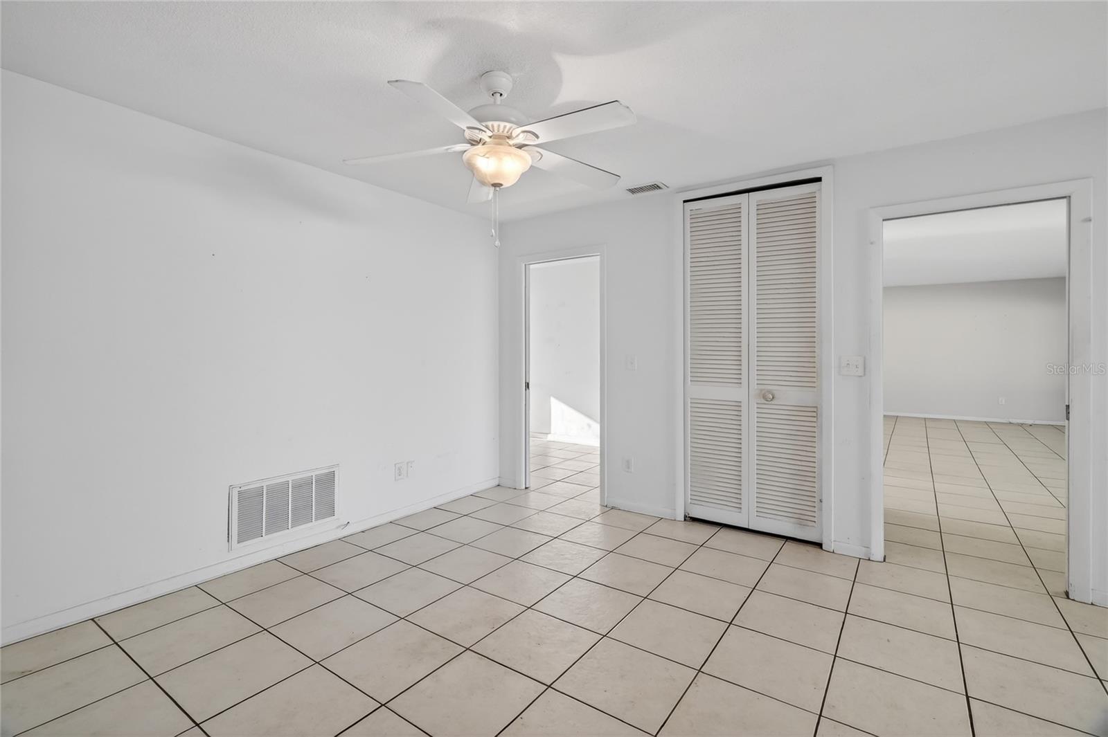 Image 20 of 56 For 1301 Alameda Avenue