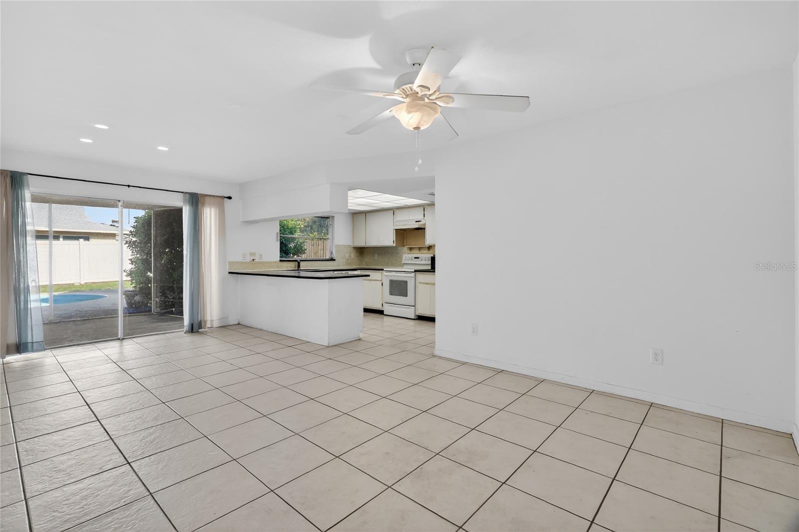 Image 21 of 56 For 1301 Alameda Avenue