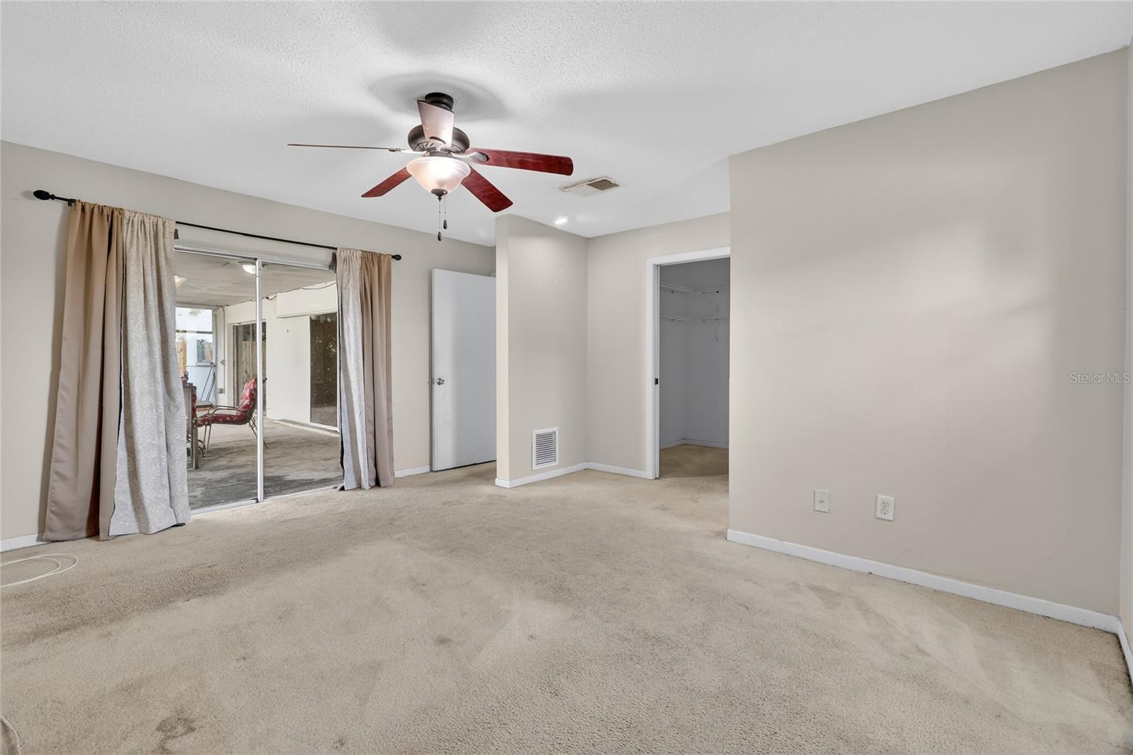 Image 39 of 56 For 1301 Alameda Avenue