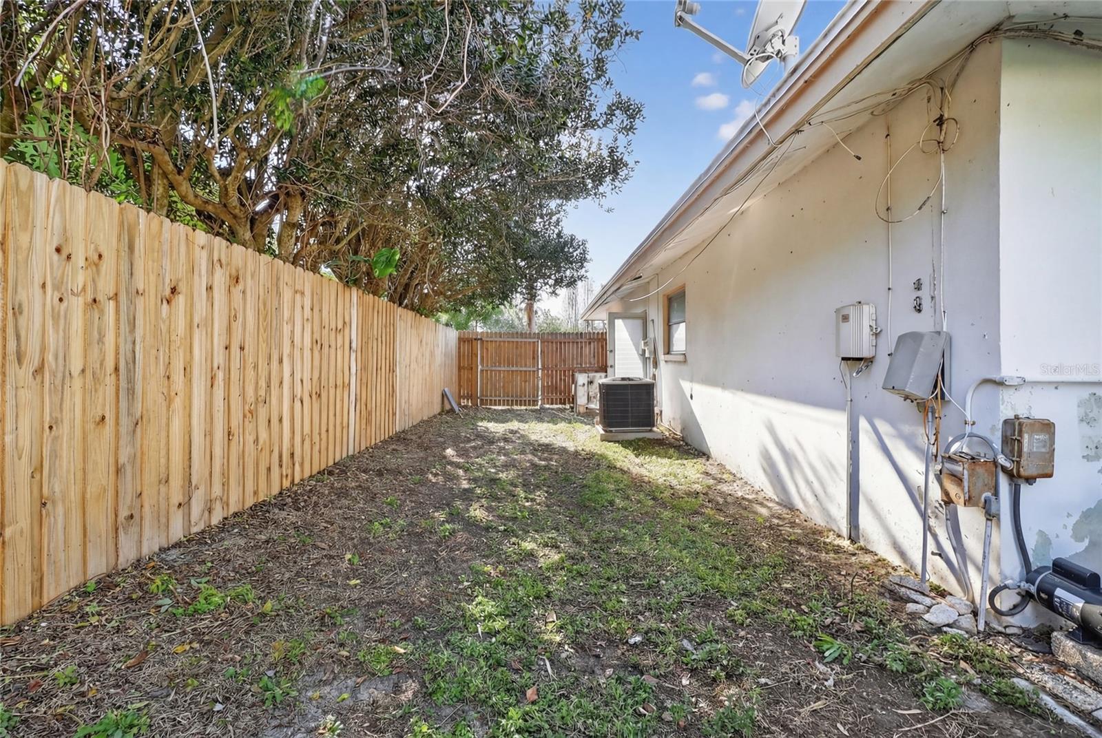 Image 45 of 56 For 1301 Alameda Avenue