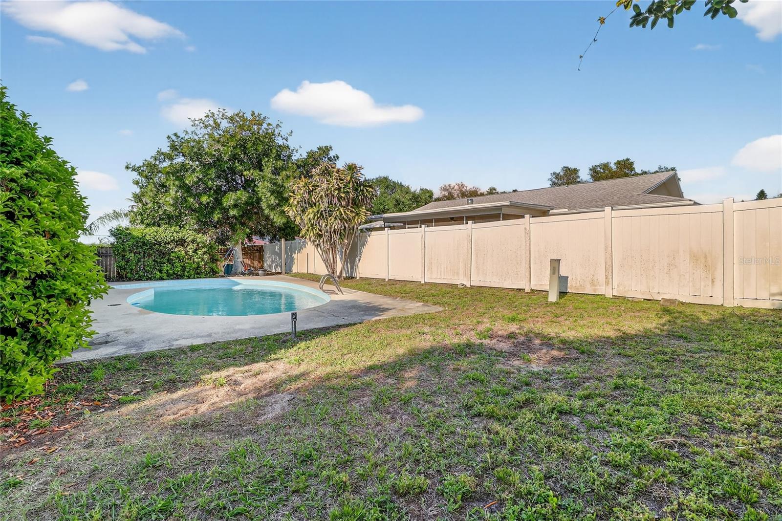 Image 46 of 56 For 1301 Alameda Avenue