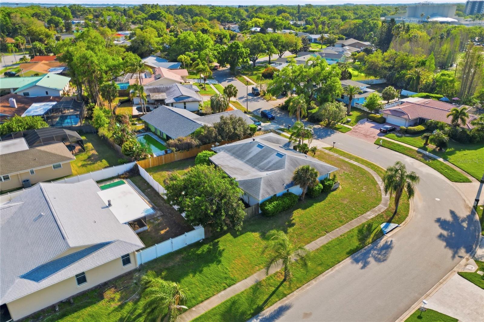 Image 52 of 56 For 1301 Alameda Avenue