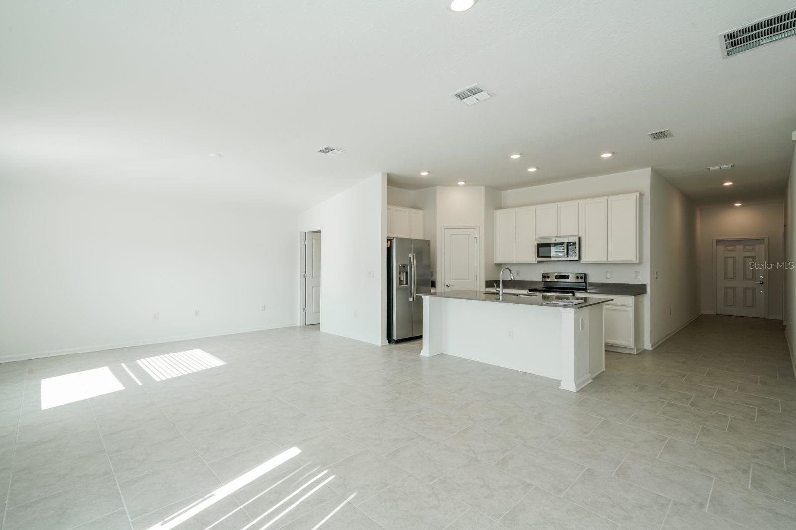 Image 4 of 9 For 152 Pershing Street