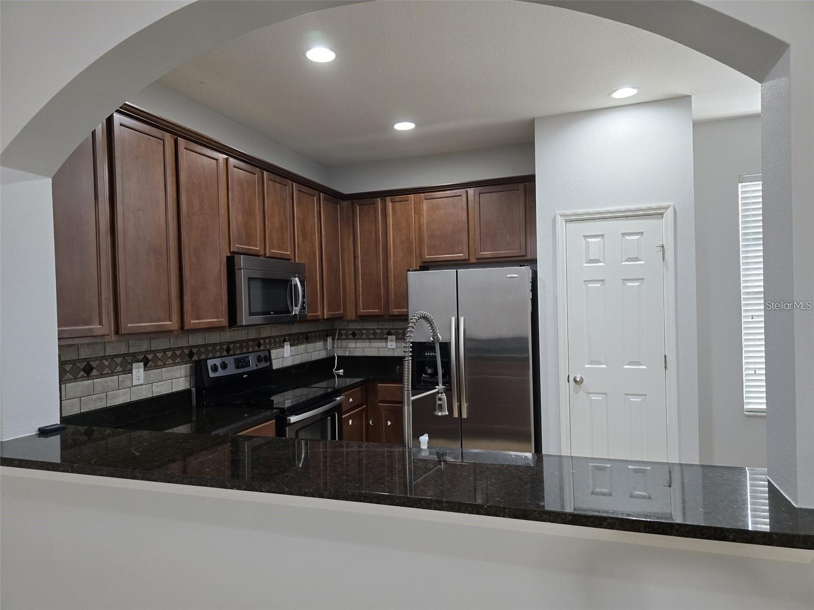 Image 5 of 27 For 14155 Stowbridge Avenue