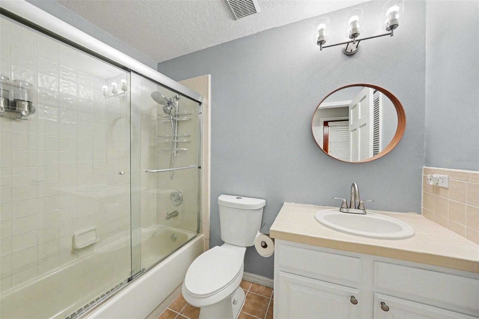 Listing photo id 17 for 9207 Rockrose Drive