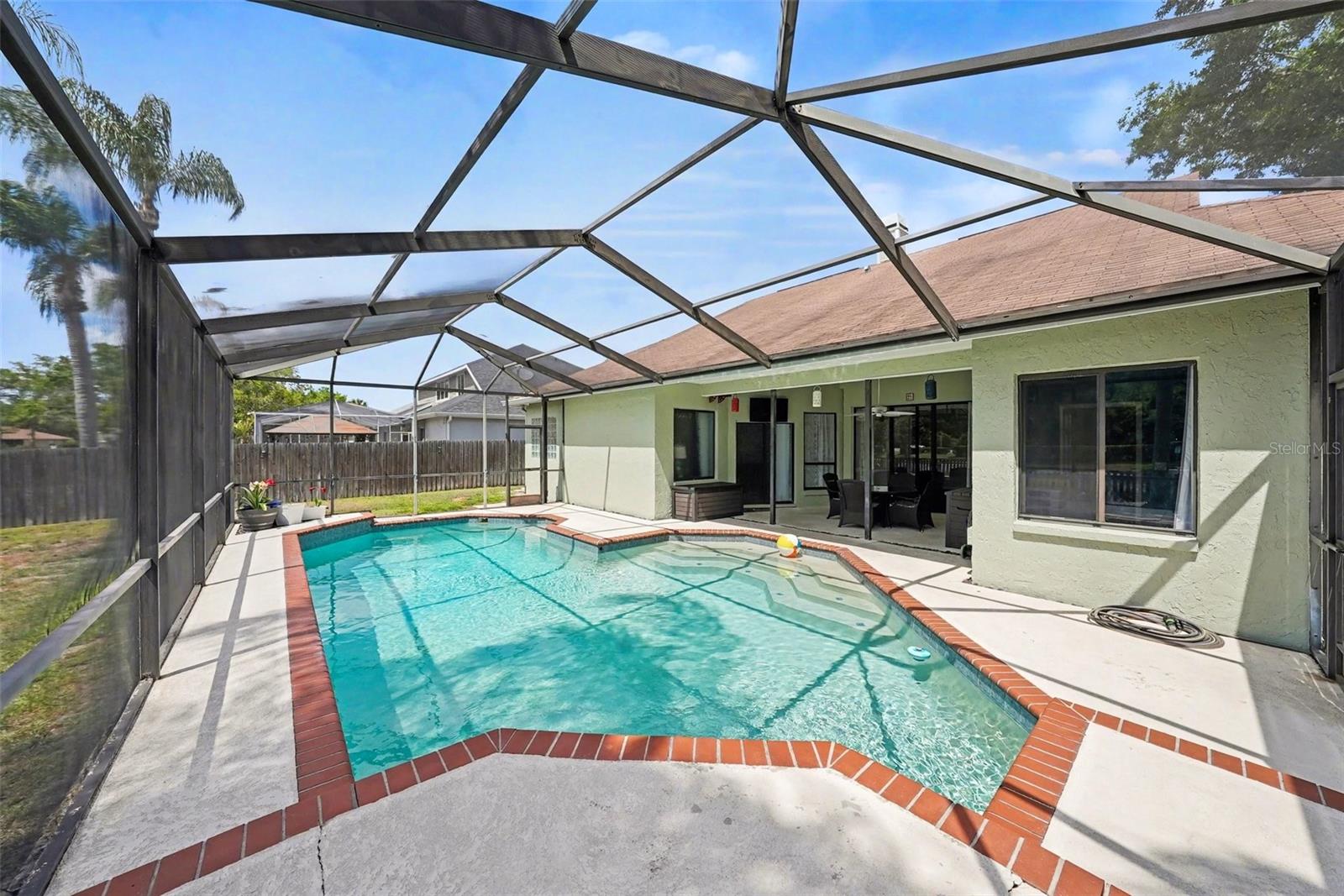 Listing photo id 21 for 9207 Rockrose Drive