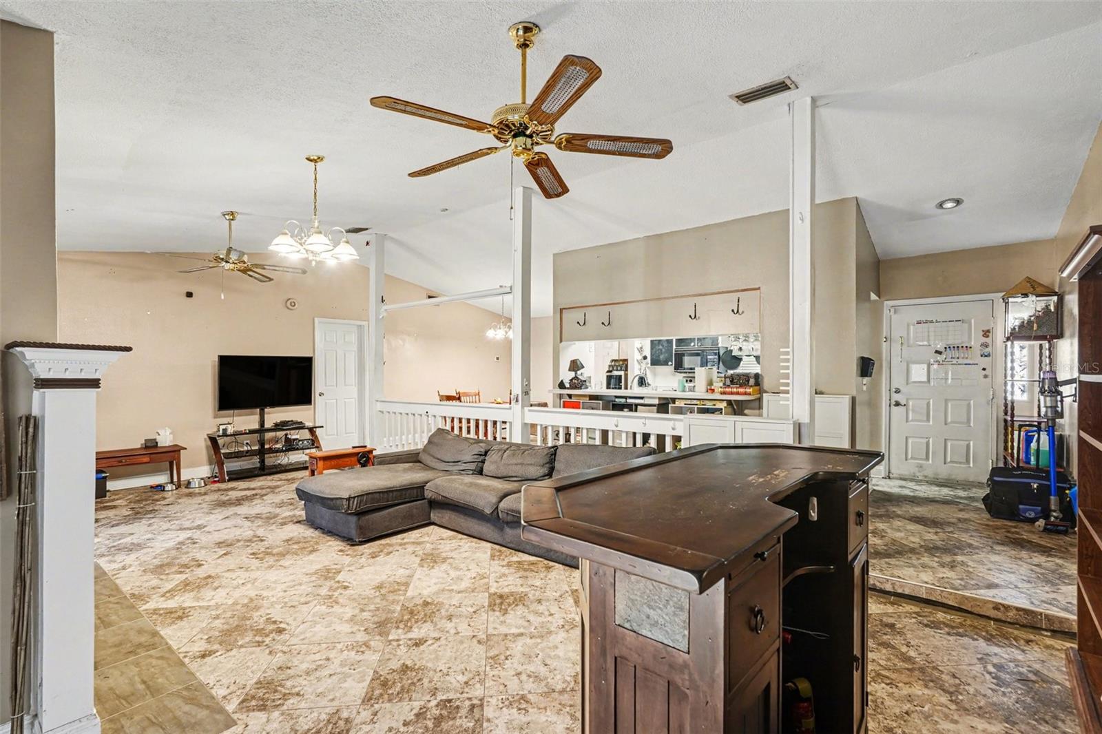 Image 13 of 31 For 5514 Fulmar Drive