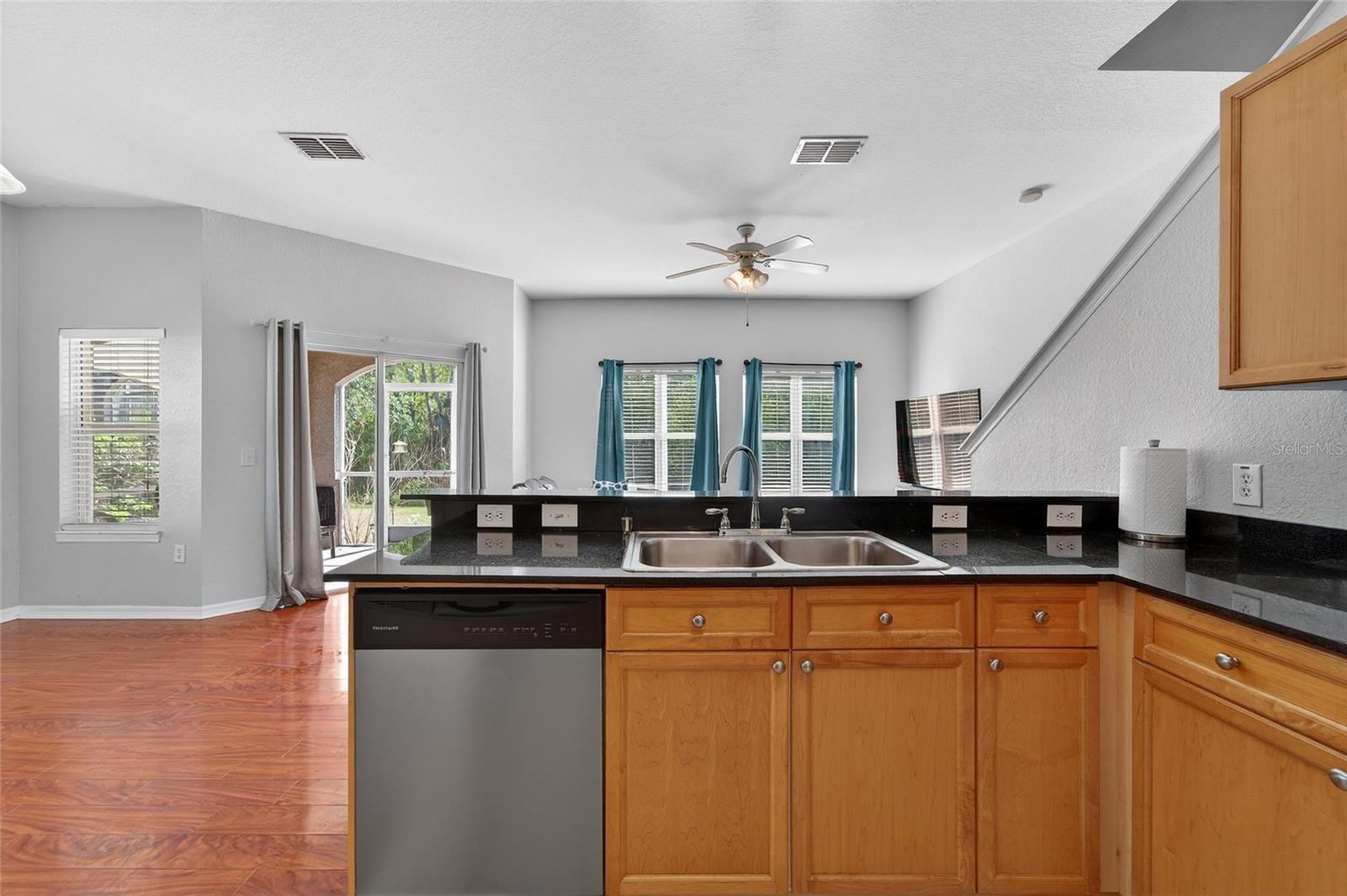 Image 31 of 72 For 10849 Dragonwood Drive