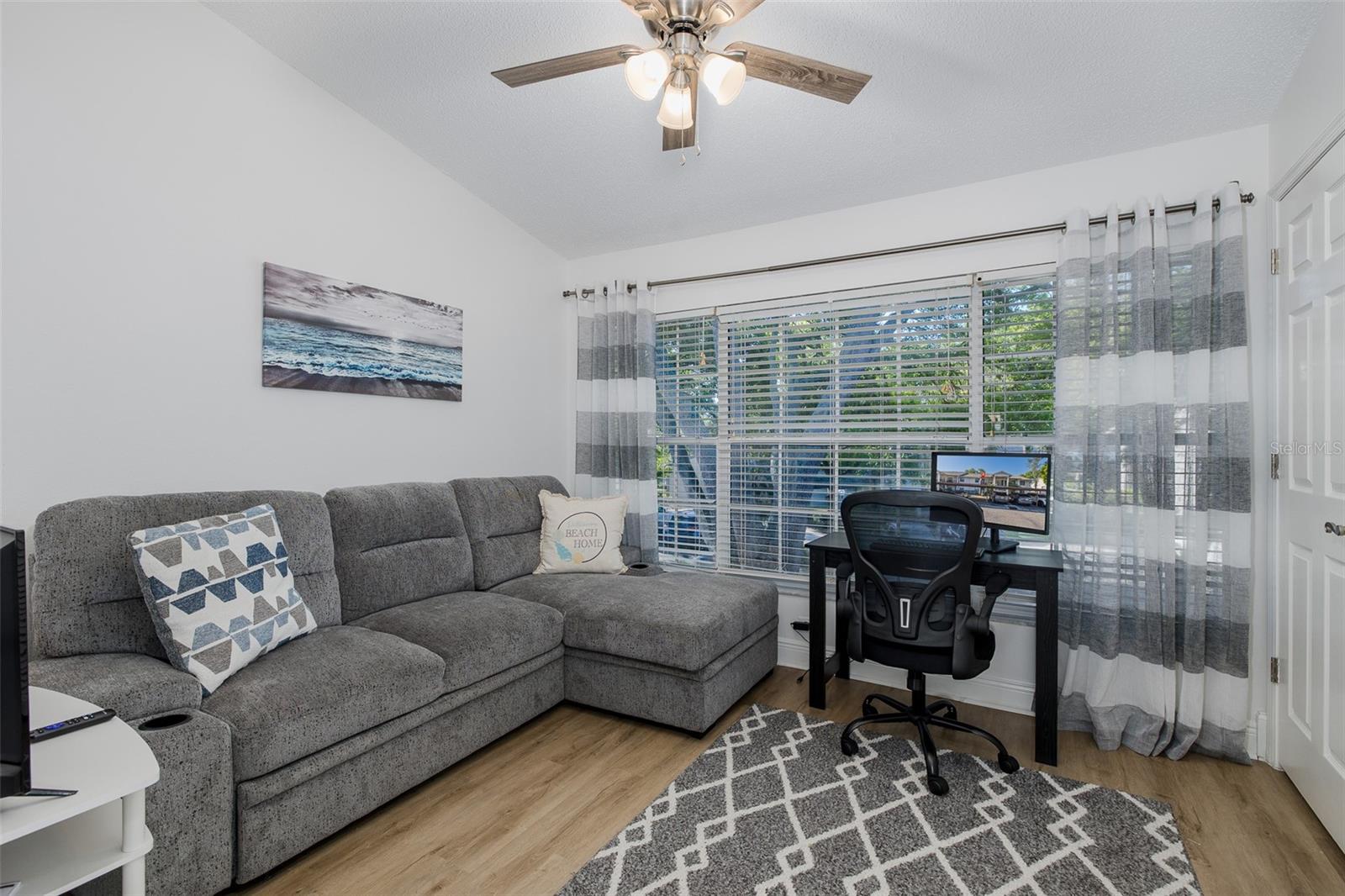 Image 12 of 29 For 2155 Elm Street 707