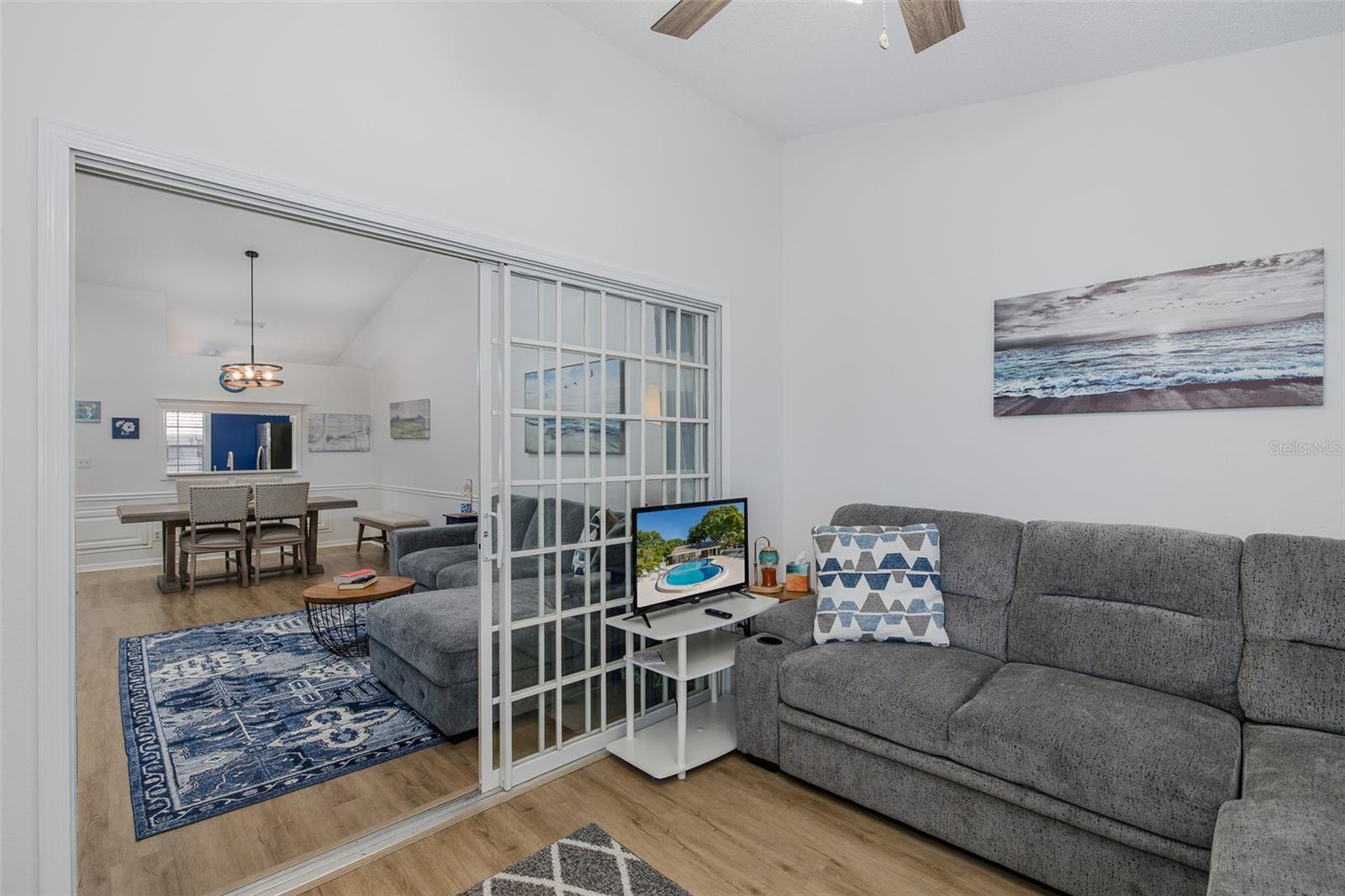 Image 13 of 29 For 2155 Elm Street 707