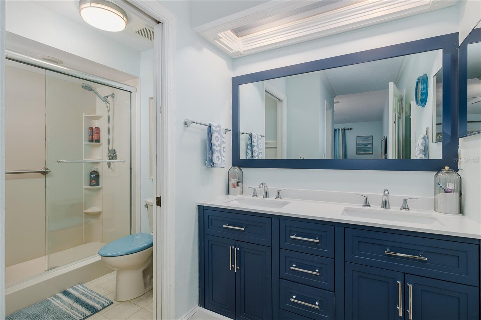 Image 18 of 29 For 2155 Elm Street 707