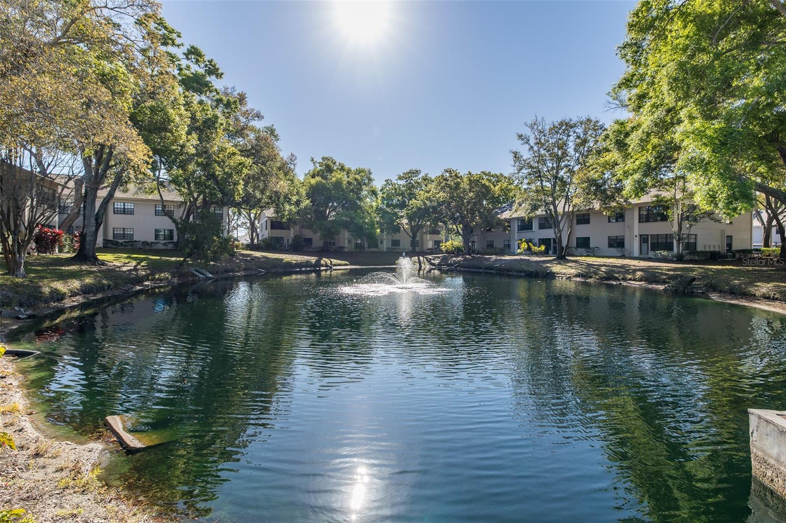 Image 28 of 29 For 2155 Elm Street 707