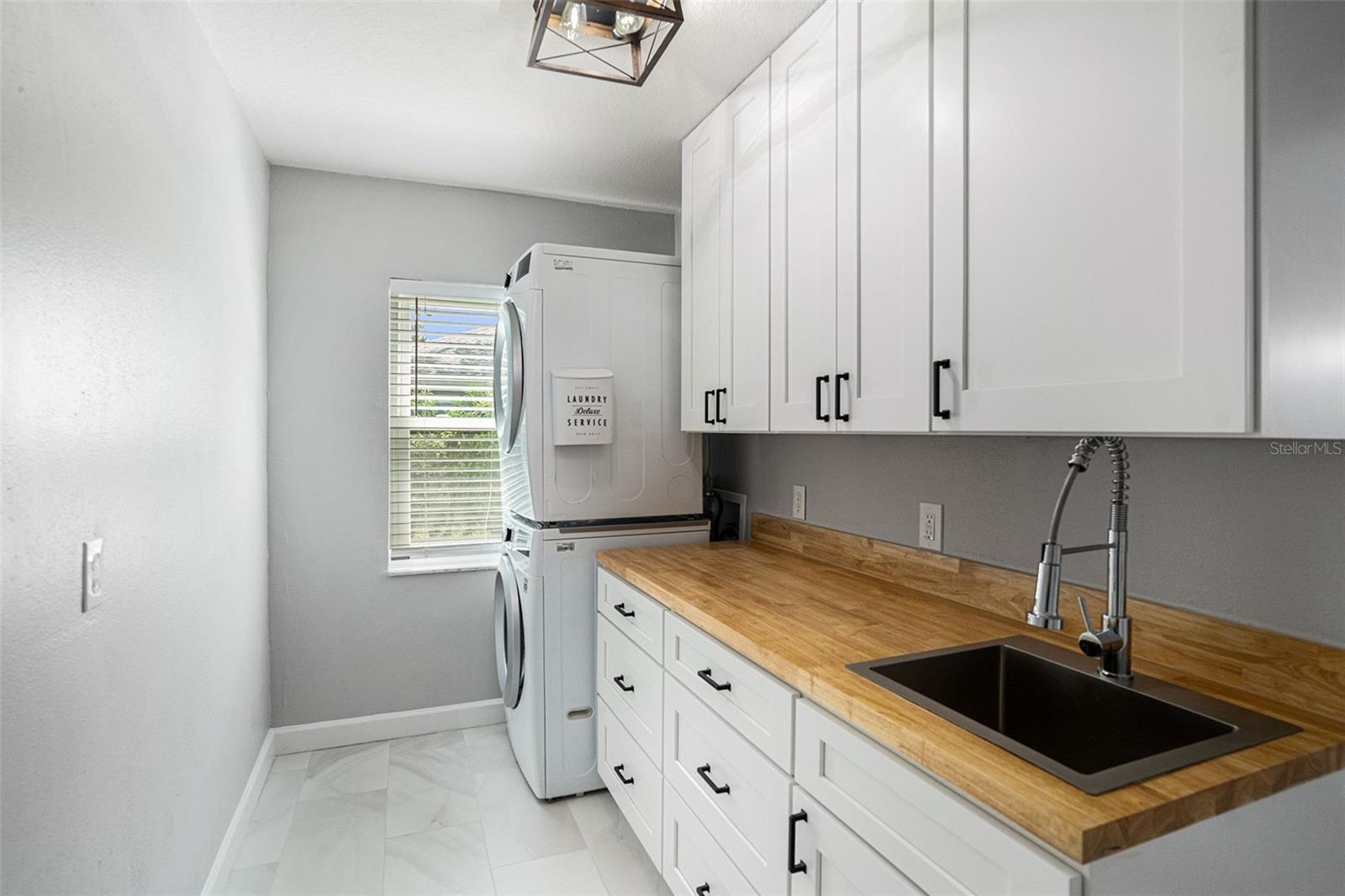 Image 22 of 32 For 3721 Monarch Drive