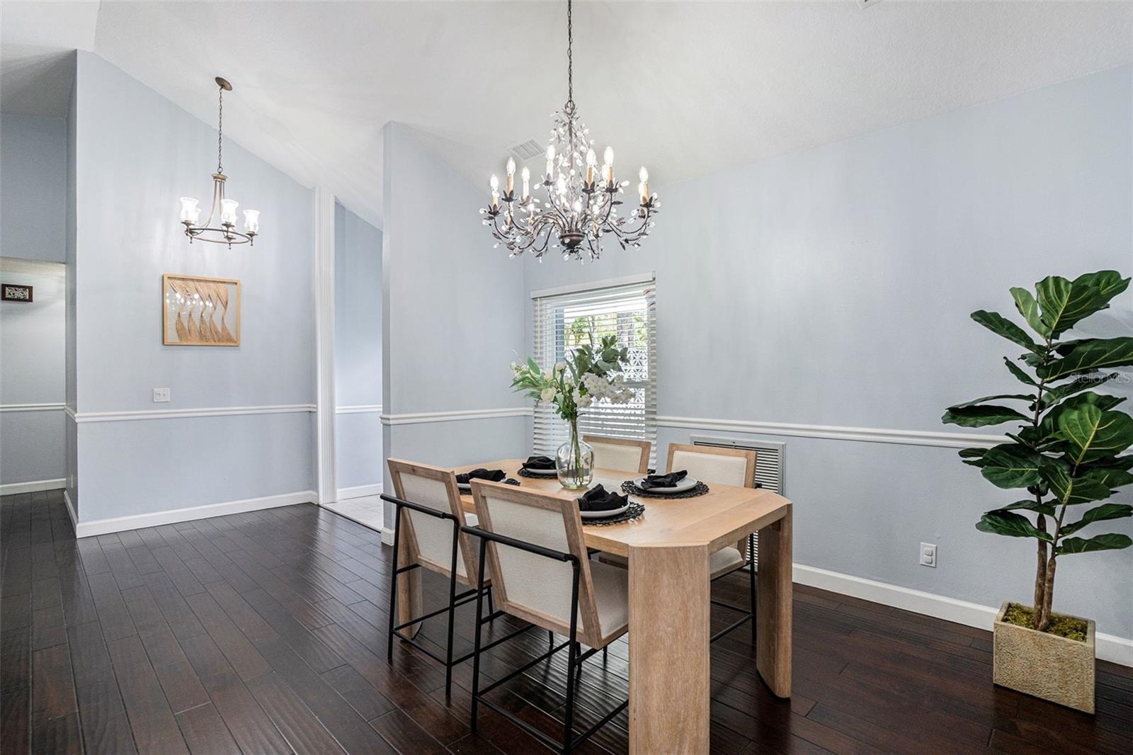 Image 4 of 32 For 3721 Monarch Drive