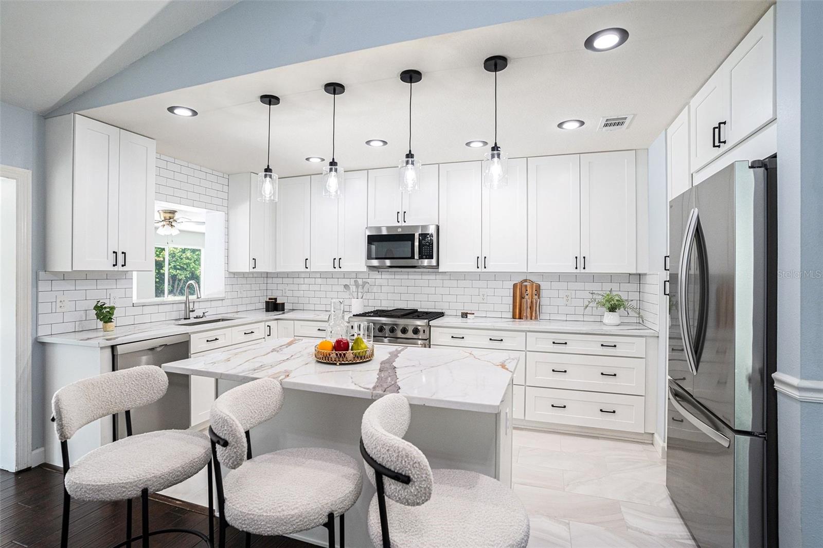 Image 7 of 32 For 3721 Monarch Drive