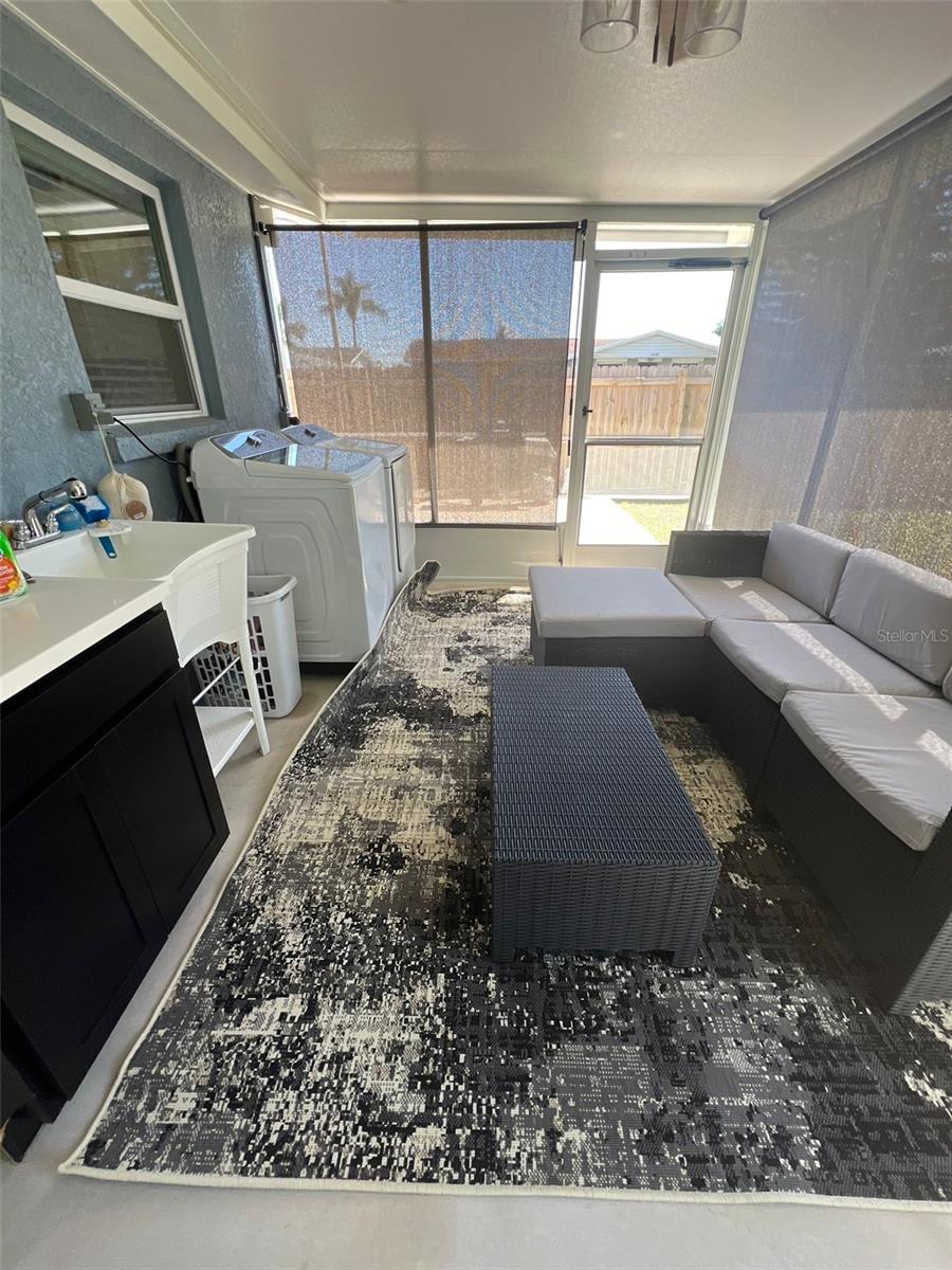 Image 23 of 23 For 2705 Gardner Place