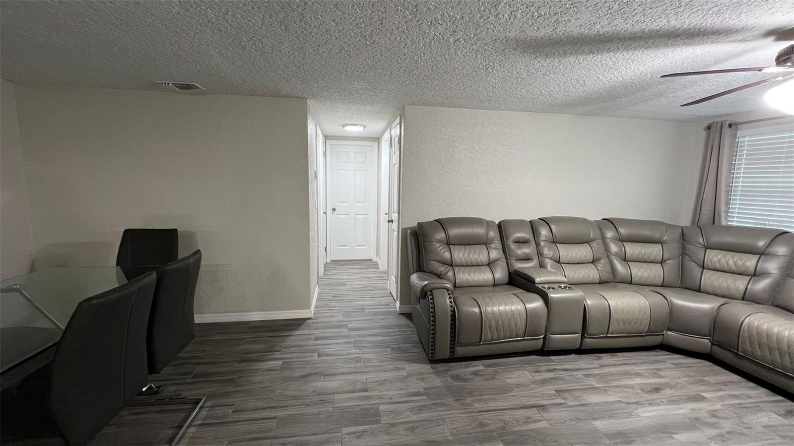 Image 4 of 23 For 2705 Gardner Place